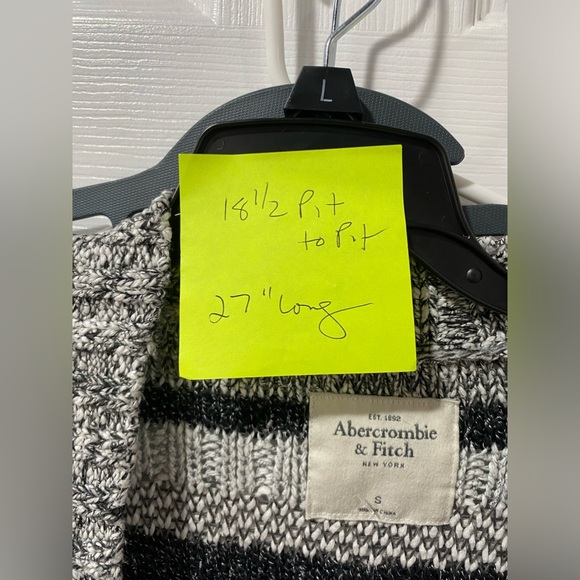 Abercrombie & Fitch women’s cardigan, textured, size S, good condition - Picture 5 of 8